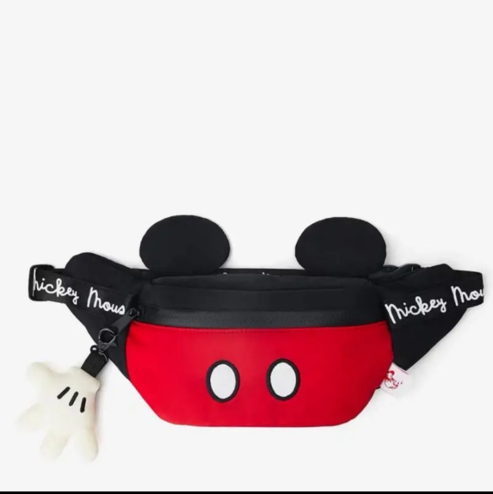 New Disney Mickey Mouse Fanny Pack